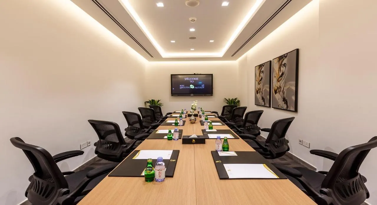 Rose Executive Hotel - Dwtc Дубай 3*,